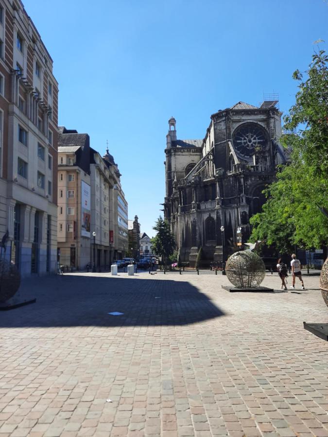 St Catherine - Sweet Home - Bxl - Studio Apartment With City View Брюксел Екстериор снимка