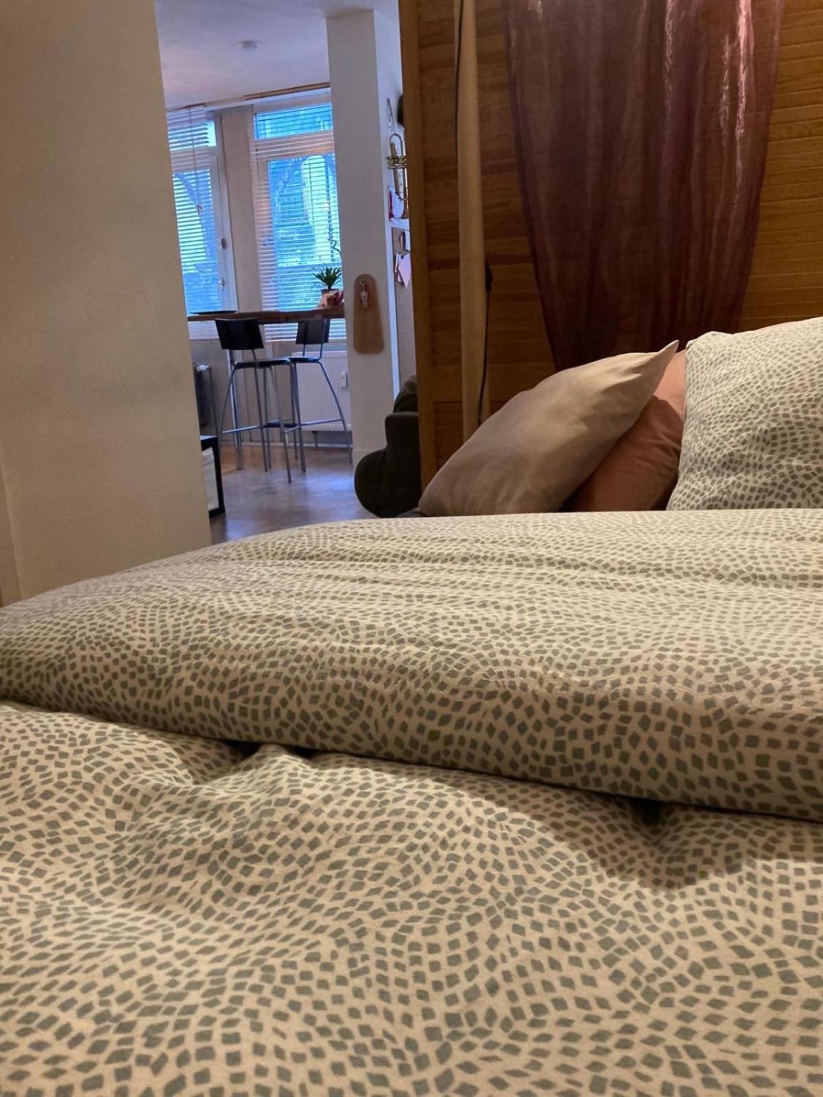 St Catherine - Sweet Home - Bxl - Studio Apartment With City View Брюксел Екстериор снимка